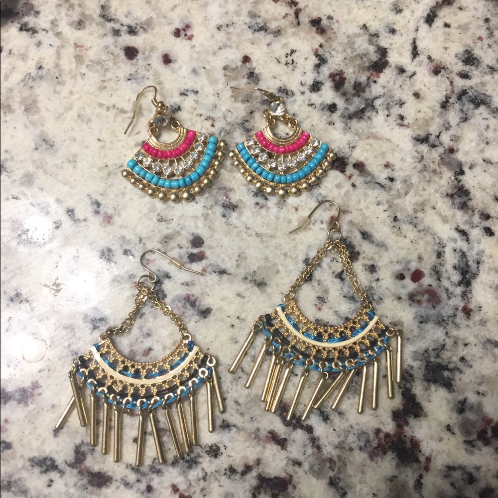 3 for $15☺️ Bundle of 2 forever 21 earrings